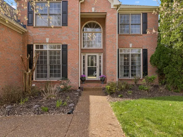 317 Dundee Dr, Franklin, TN 37064