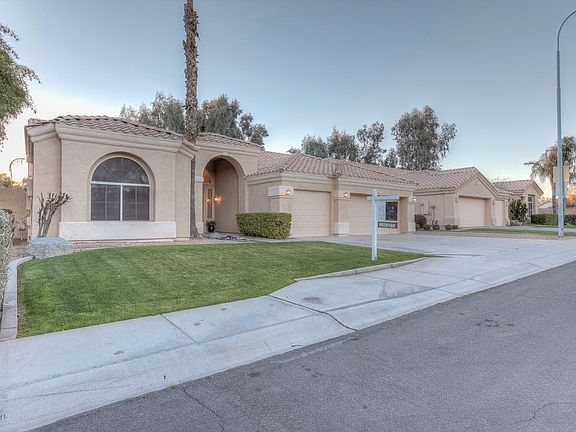 4th image of 3060 S Greythorne Way