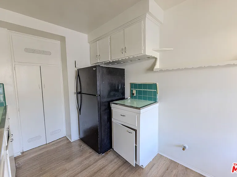 3821 Lockland Dr — Photo 8