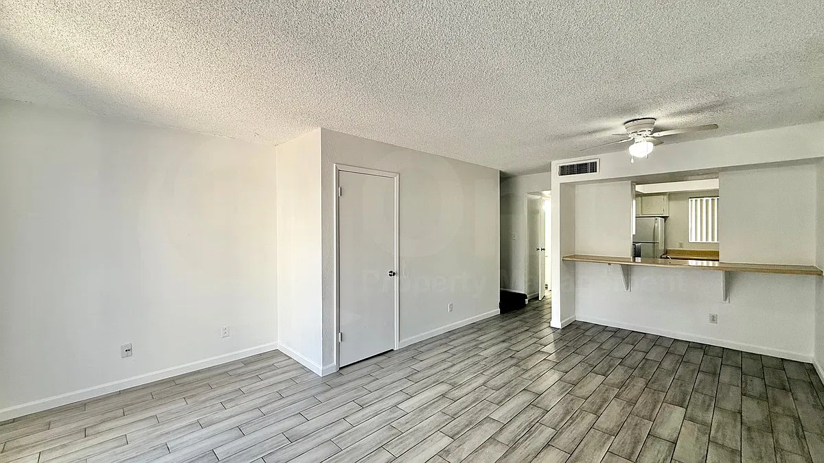 2801 E Marconi Ave — Photo 3