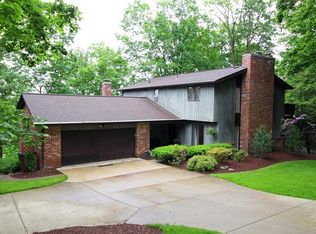 212 Lightholder Dr, Canonsburg, PA