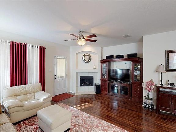 2nd image of 4605 Southampton Blvd