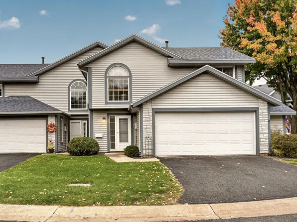 2624 Tuxedo Ln NW, Rochester, MN 55901