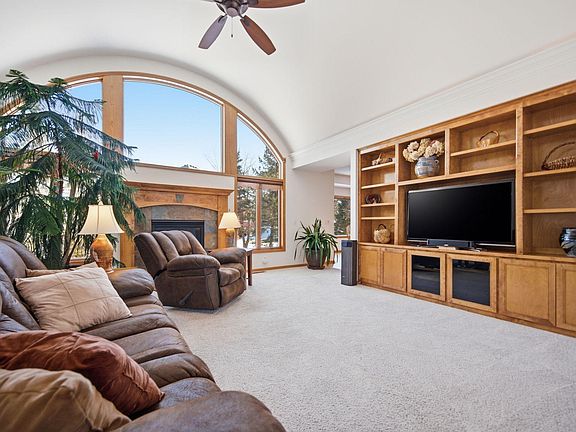 4th image of 11656 Azure Ln