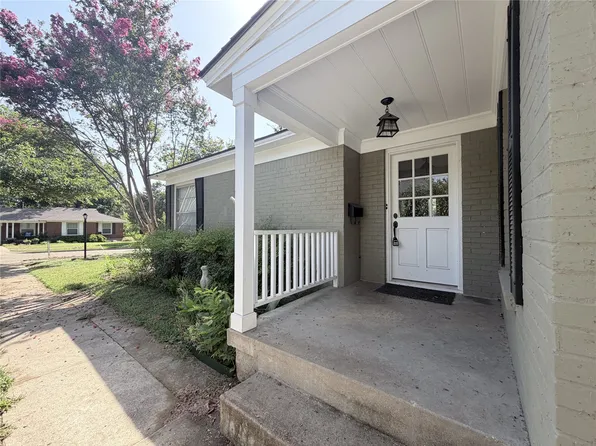 529 Coolair Dr, Dallas, TX 75218