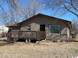 907 Division St, Fullerton, NE 68638