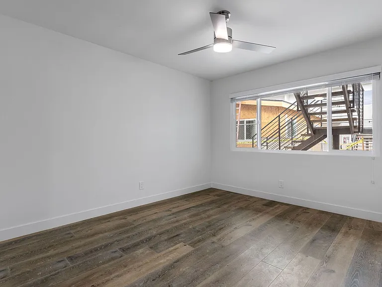 226th St Apartments TIC — Photo 36