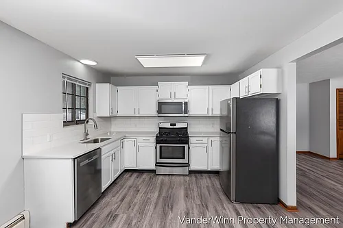 6556 Bella Vista Dr NE #1 Photo 1