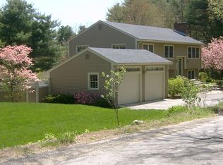296 Fiske St, Carlisle, MA 01741