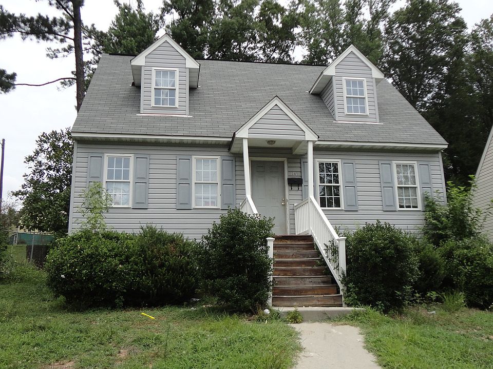 Single-Family Home located in Petersburg VA