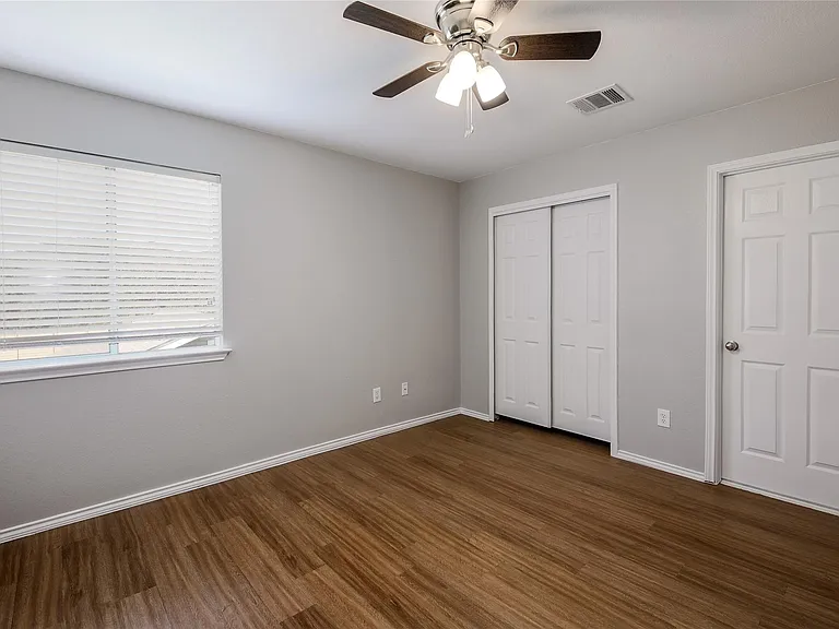 1715 Lost Maples Loop — Photo 19