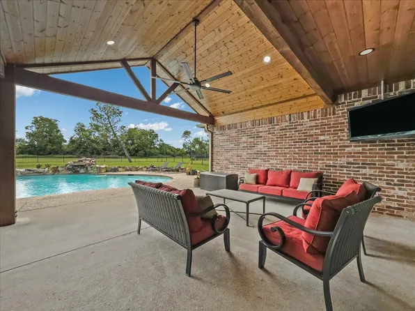 10353 W Dublin Dr, Forney, TX 75126