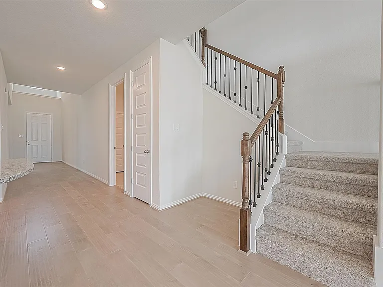 5823 Westwood Shore Dr — Photo 20