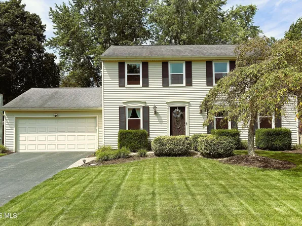 3829 Barleyton Cir, Sylvania, OH 43560