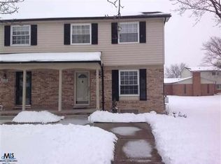 45601 Ledgewood St, Macomb, MI 48044
