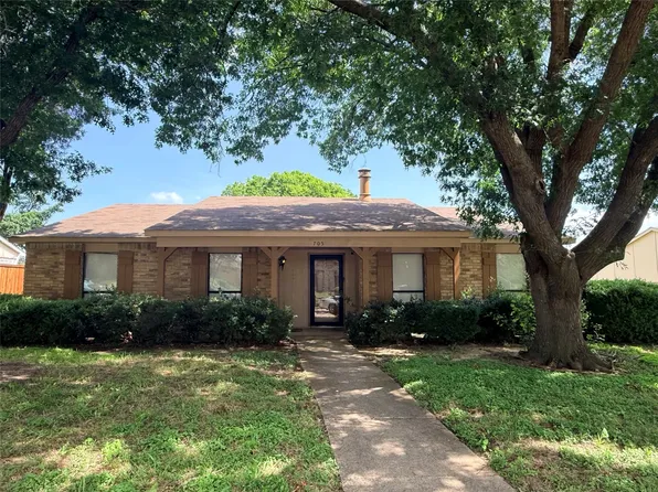 705 Priscilla Ln, Desoto, TX 75115