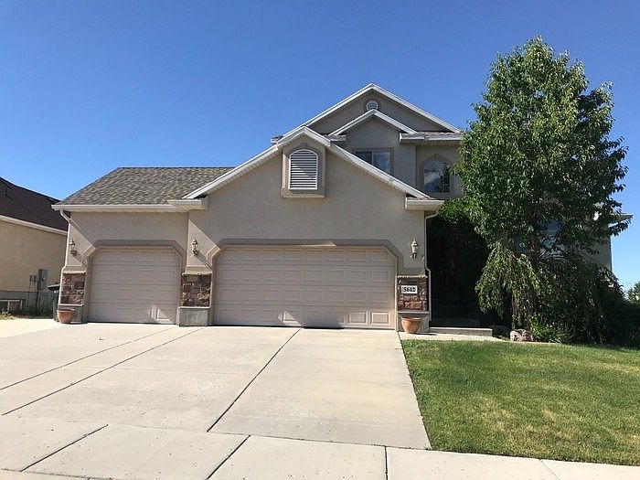 1st image of 5642 W Coral Mount Ln