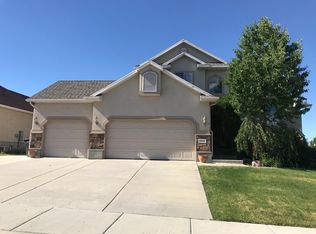 5642 W Coral Mount Ln, Salt Lake City, UT 84118