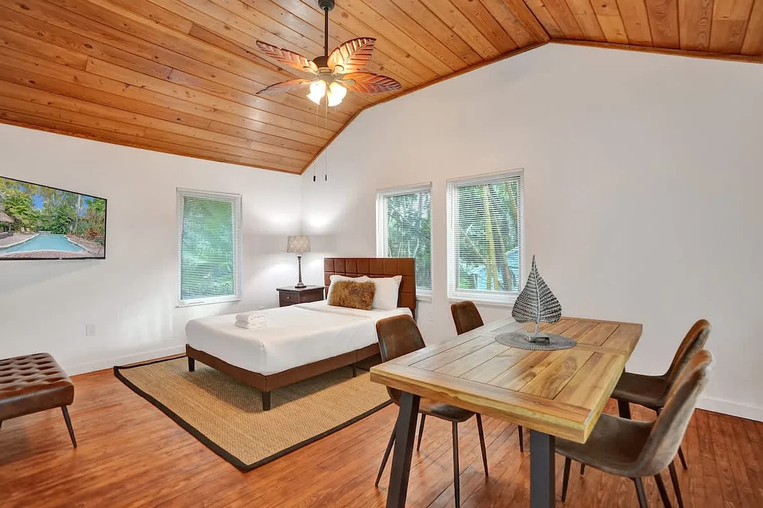 Studio, 1.0 bath, 4004 sqft, $2,445 — Photo 2
