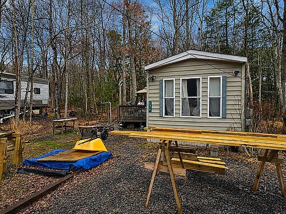 2nd image of 1519 Maple Forest Dr