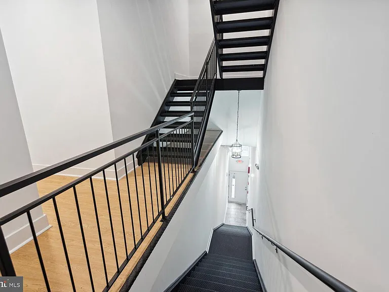 2454 N 2nd St #3B — Photo 10