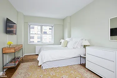 Rented by Brown Harris Stevens