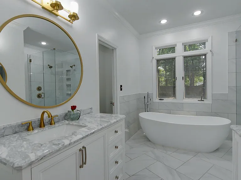 primary bathroom main level