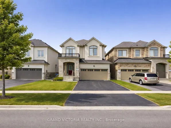 4 Mussle White Rd, Brampton, ON L6Y 6C3