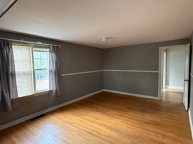 1226 W Prospect Rd — Photo 21