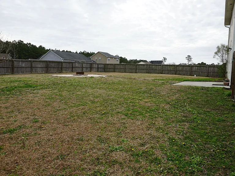 407 Sundown Ct — Photo 9