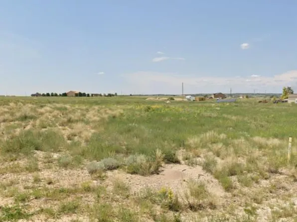 932 E Cholla Dr, Pueblo West, CO 81007