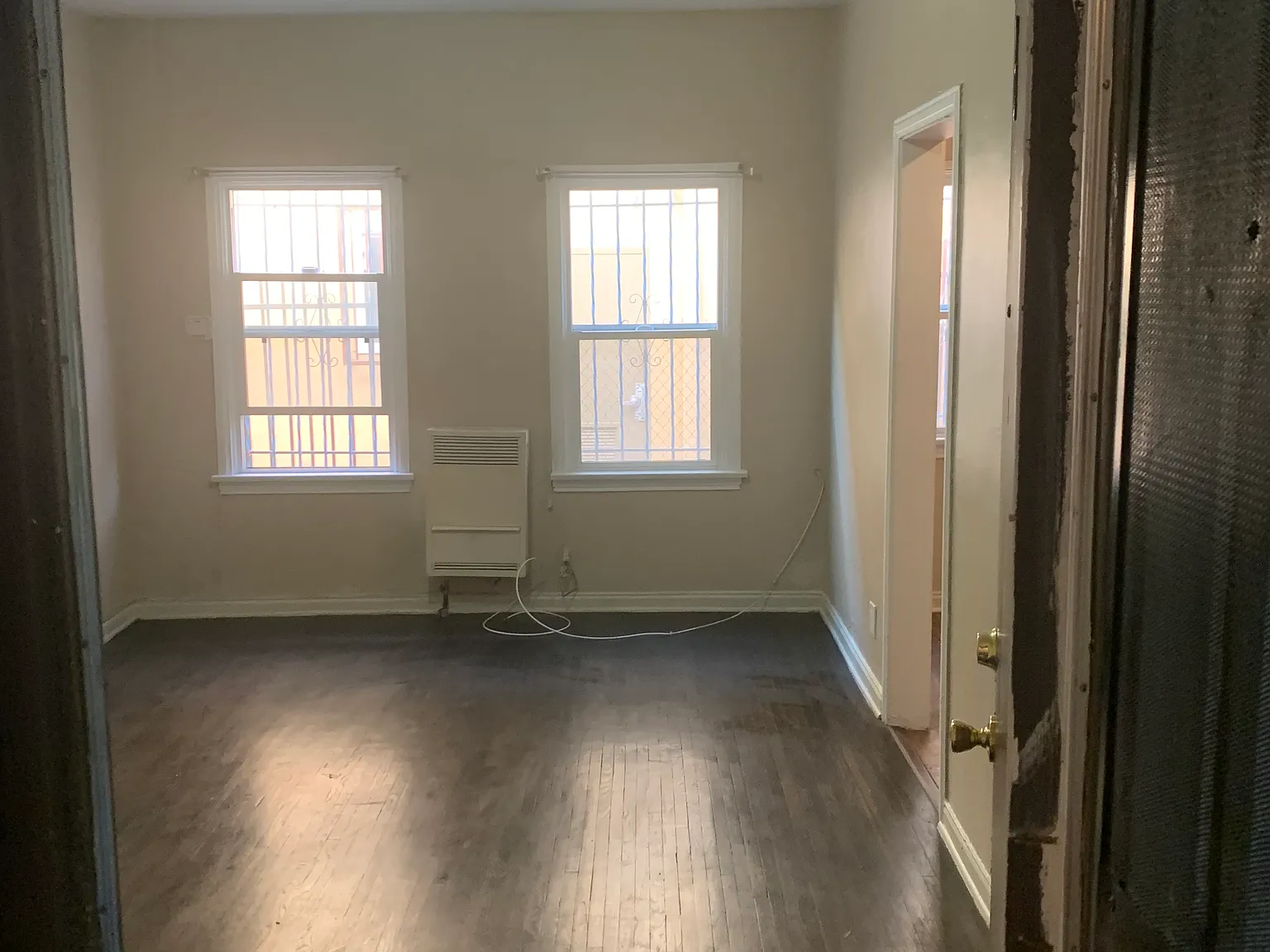 Studio, $1,250 — Photo 1