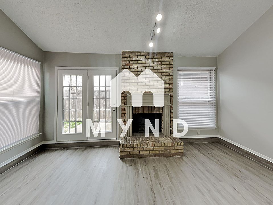 9723 Summerwood Cir, Dallas, TX 75243 Zillow
