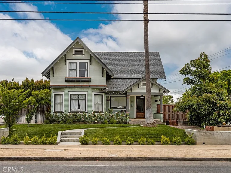 390 N Cambridge St — Photo 46