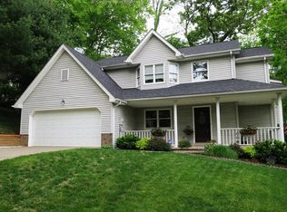 14 Forest Ridge Rd, Charleston, WV 25320