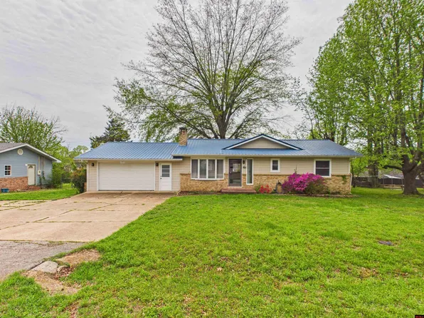 924 Dixie St, Mountain Home, AR 72653