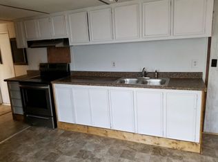 1200 Hillside Rd #16, Weatherford, OK 73096