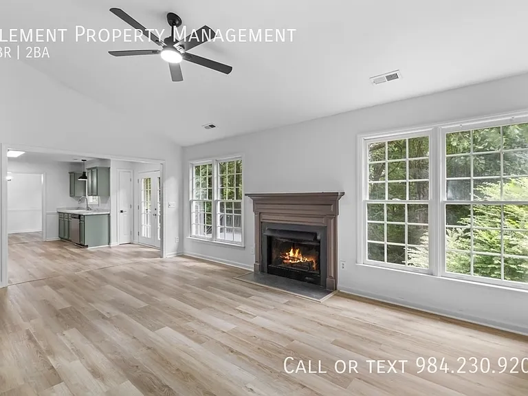6649 Speight Cir — Photo 15