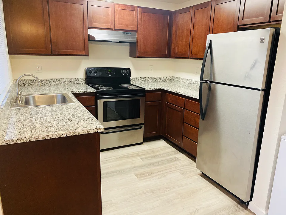 Rivers Landing Apartments