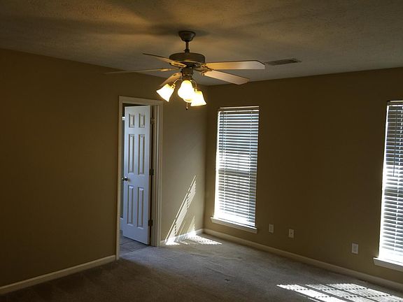 5th image of 1650 Wysteria Ln