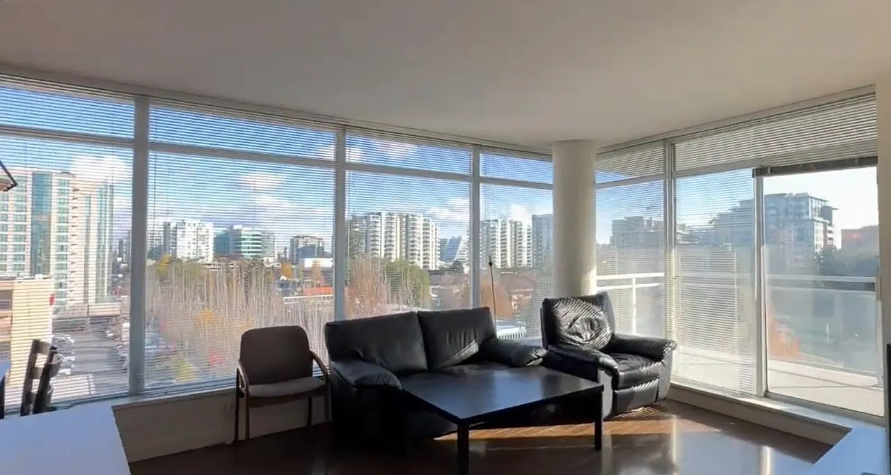 2 bed, 864 sqft, $2,900 — Photo 3