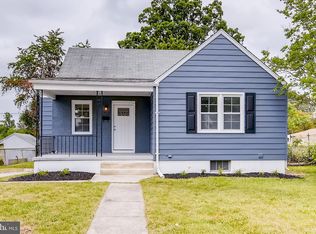 7702 Queen Anne Dr, Parkville, MD 21234