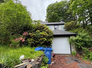 309 Storrs Rd, Mansfield, CT 06250