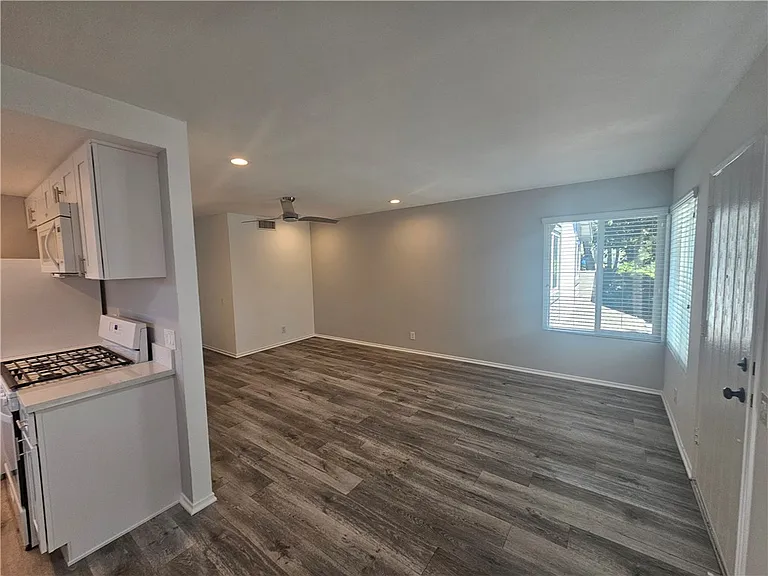 20361 Ivy Hill Ln #12 — Photo 7