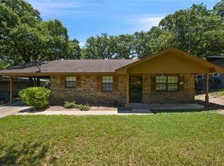 1905 Alcoa Ave, Rockdale, TX 76567