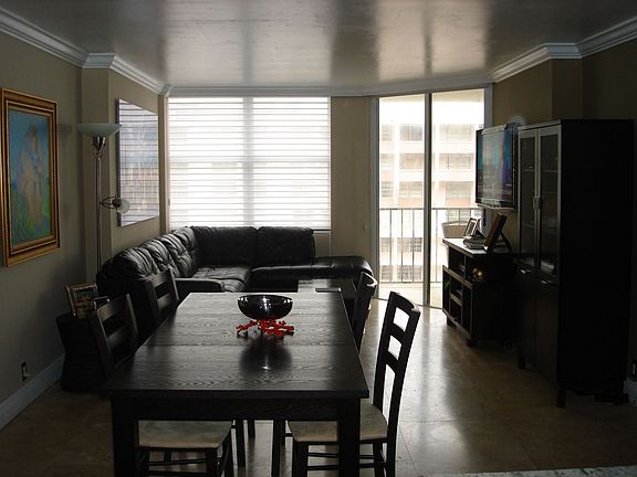 living area 2