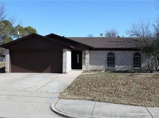 6000 Holiday Ln, North Richland Hills, TX 76180