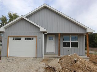 100 Clouse Street, Fordland, MO 65652