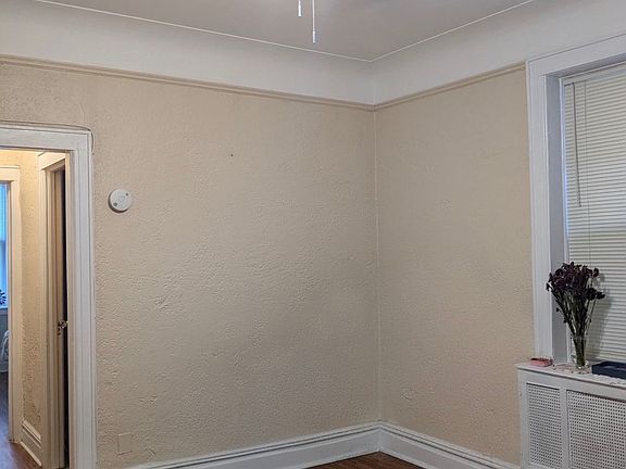 3rd image of 6015 Boulevard E #7