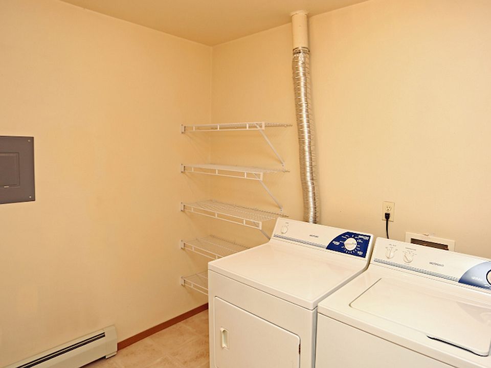 Metro Center Apartments 14101512 Metro Dr Schofield, WI Zillow